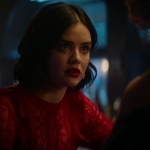 Katy_Keene_S01E10_Chapter_Ten_Gloria_1080p_AMZN_WEB-DL_DDP5_1_H_264-KiNGS_1885.jpg