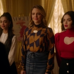Katy_Keene_S01E10_Chapter_Ten_Gloria_1080p_AMZN_WEB-DL_DDP5_1_H_264-KiNGS_2482.jpg