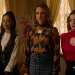 Katy_Keene_S01E10_Chapter_Ten_Gloria_1080p_AMZN_WEB-DL_DDP5_1_H_264-KiNGS_2499.jpg