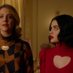 Katy_Keene_S01E10_Chapter_Ten_Gloria_1080p_AMZN_WEB-DL_DDP5_1_H_264-KiNGS_2506.jpg