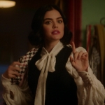 Katy_Keene_S01E11_Chapter_Eleven_Who_Can_I_Turn_To_1080p_AMZN_WEB-DL_DDP5_1_H_264-KiNGS_0082.jpg