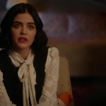 Katy_Keene_S01E11_Chapter_Eleven_Who_Can_I_Turn_To_1080p_AMZN_WEB-DL_DDP5_1_H_264-KiNGS_0113.jpg