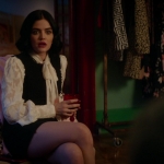 Katy_Keene_S01E11_Chapter_Eleven_Who_Can_I_Turn_To_1080p_AMZN_WEB-DL_DDP5_1_H_264-KiNGS_0144.jpg