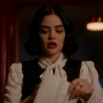 Katy_Keene_S01E11_Chapter_Eleven_Who_Can_I_Turn_To_1080p_AMZN_WEB-DL_DDP5_1_H_264-KiNGS_0163.jpg