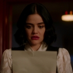 Katy_Keene_S01E11_Chapter_Eleven_Who_Can_I_Turn_To_1080p_AMZN_WEB-DL_DDP5_1_H_264-KiNGS_0173.jpg