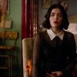 Katy_Keene_S01E11_Chapter_Eleven_Who_Can_I_Turn_To_1080p_AMZN_WEB-DL_DDP5_1_H_264-KiNGS_1189.jpg