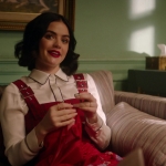 Katy_Keene_S01E12_Chapter_Twelve_Chain_of_Fools_1080p_AMZN_WEB-DL_DDP5_1_H_264-KiNGS_0304.jpg