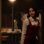 Katy_Keene_S01E12_Chapter_Twelve_Chain_of_Fools_1080p_AMZN_WEB-DL_DDP5_1_H_264-KiNGS_0452.jpg