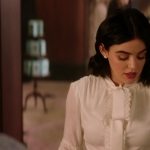 Katy_Keene_S01E13_Chapter_Thirteen_Come_Together_1080p_AMZN_WEB-DL_DDP5_1_H_264-KiNGS_0116.jpg
