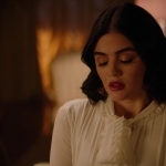 Katy_Keene_S01E13_Chapter_Thirteen_Come_Together_1080p_AMZN_WEB-DL_DDP5_1_H_264-KiNGS_0432.jpg