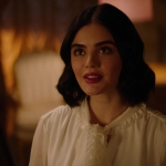 Katy_Keene_S01E13_Chapter_Thirteen_Come_Together_1080p_AMZN_WEB-DL_DDP5_1_H_264-KiNGS_0438.jpg
