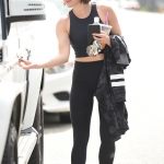 LeavesTheGymInStudioCity060619_014.jpg