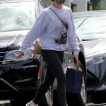 Lucy030321-017.jpg