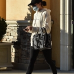 Lucy040121-007.jpg