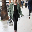 Lucy1201-007.jpg