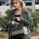 Lucy1201-015.jpg