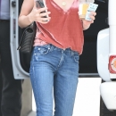 LucyAtRosewoodHotel2017_003.jpg