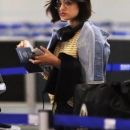 LucyCatchesAnFlight-001.jpg