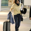 LucyCatchesAnFlight-023.jpg