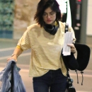 LucyCatchesAnFlight-024.jpg