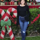 Filename=LucyWordsWithFriends2-038.jpg
Filesize=1226KiB
Dimensions=2100x3150
Date added=Dec 04, 2017 LucyWordsWithFriends2-038.jpg