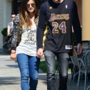 Lucy_and_Joel_Crouse_in_Los_Angeles_23-06-2014_34.jpg