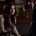 PLL_S04E03_720p_JACK_Up_DownloadSeriesHere_2205.jpg