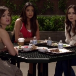 Pretty_Little_Liars_S03E02_BluRay_Rip_720p_Dual_Audio_WWW_TORRENTDOSFILMES_COM_0321.jpg