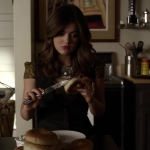 Pretty_Little_Liars_S03E10_BluRay_Rip_720p_Dual_Audio_WWW_TORRENTDOSFILMES_COM_0174.jpg
