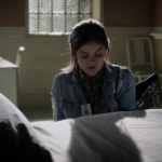 Pretty_Little_Liars_S05E08_Mini_720p_WEB-DL_Dual_RMZ-Dinho_0717.jpg