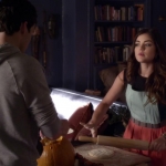 Pretty_Little_Liars_S05E12_Mini_720p_WEB-DL_Dual_RMZ-Dinho_0802.jpg