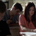 Pretty_Little_Liars_S05E19_Mini_720p_WEB-DL_Dual_RMZ-Dinho_0305.jpg
