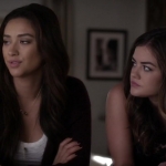Pretty_Little_Liars_S05E23_Mini_720p_WEB-DL_Dual_RMZ-Dinho_0186.jpg