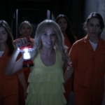 Pretty_Little_Liars_S05E25_Mini_720p_WEB-DL_Dual_RMZ-Dinho_0940.jpg