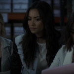 Pretty_Little_Liars_S06E04_720p_HDTV_X264-DIMENSION_1021.jpg