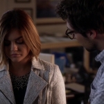 Pretty_Little_Liars_S06E12_Charlotte_s_Web_720p_WEB-DL_DD5_1_H_264-NTb_1267.jpg
