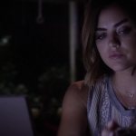 Pretty_Little_Liars_S06E12_Charlotte_s_Web_720p_WEB-DL_DD5_1_H_264-NTb_2371.jpg