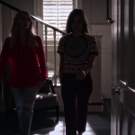 Pretty_Little_Liars_S06E15_Do_Not_Disturb_720p_WEB-DL_DD5_1_H_264-NTb_0823.jpg
