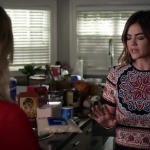 Pretty_Little_Liars_S06E15_Do_Not_Disturb_720p_WEB-DL_DD5_1_H_264-NTb_0846.jpg