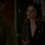 Pretty_Little_Liars_S07E14_WEB-DL_720p_DUAL_WWW_COMANDOTORRENTS_COM_0122.jpg