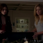 Pretty_Little_Liars_S07E14_WEB-DL_720p_DUAL_WWW_COMANDOTORRENTS_COM_0175.jpg