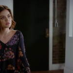 Pretty_Little_Liars_S07E15_WEB-DL_720p_DUAL_WWW_COMANDOTORRENTS_COM_0392.jpg