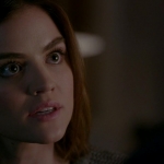 Pretty_Little_Liars_S07E15_WEB-DL_720p_DUAL_WWW_COMANDOTORRENTS_COM_1650.jpg