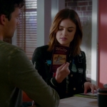 Pretty_Little_Liars_S07E16_WEB-DL_720p_DUAL_WWW_COMANDOTORRENTS_COM_0311.jpg