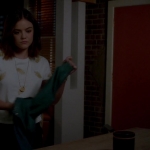 Pretty_Little_Liars_S07E16_WEB-DL_720p_DUAL_WWW_COMANDOTORRENTS_COM_2302.jpg