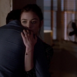 Pretty_Little_Liars_S07E17_WEB-DL_720p_DUAL_WWW_COMANDOTORRENTS_COM_1215.jpg