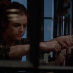 Pretty_Little_Liars_S07E17_WEB-DL_720p_DUAL_WWW_COMANDOTORRENTS_COM_1816.jpg