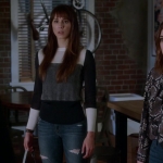 Pretty_Little_Liars_S07E18_WEB-DL_720p_DUAL_WWW_COMANDOTORRENTS_COM_1483.jpg