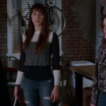 Pretty_Little_Liars_S07E18_WEB-DL_720p_DUAL_WWW_COMANDOTORRENTS_COM_1488.jpg