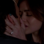 Pretty_Little_Liars_S07E18_WEB-DL_720p_DUAL_WWW_COMANDOTORRENTS_COM_1602.jpg